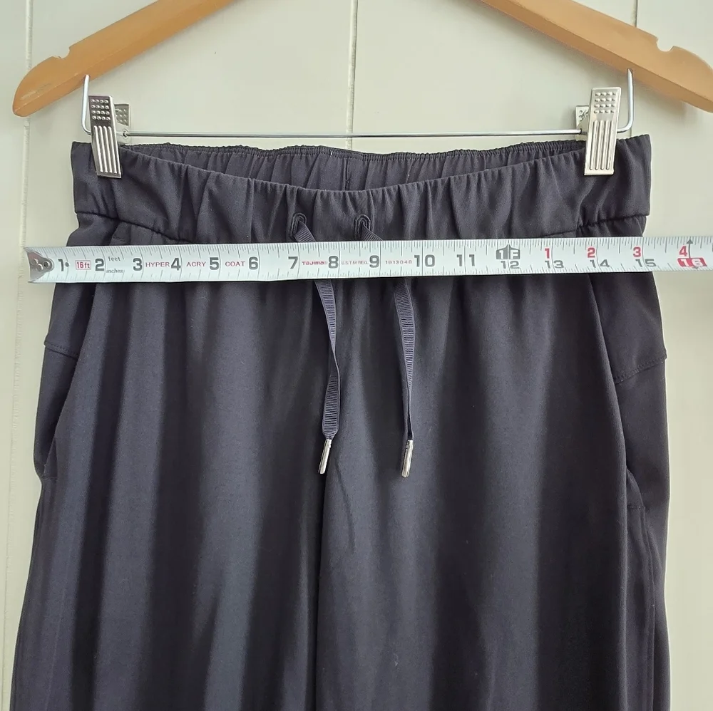 Lululemon Stretch High-Rise Jogger -SZ 6